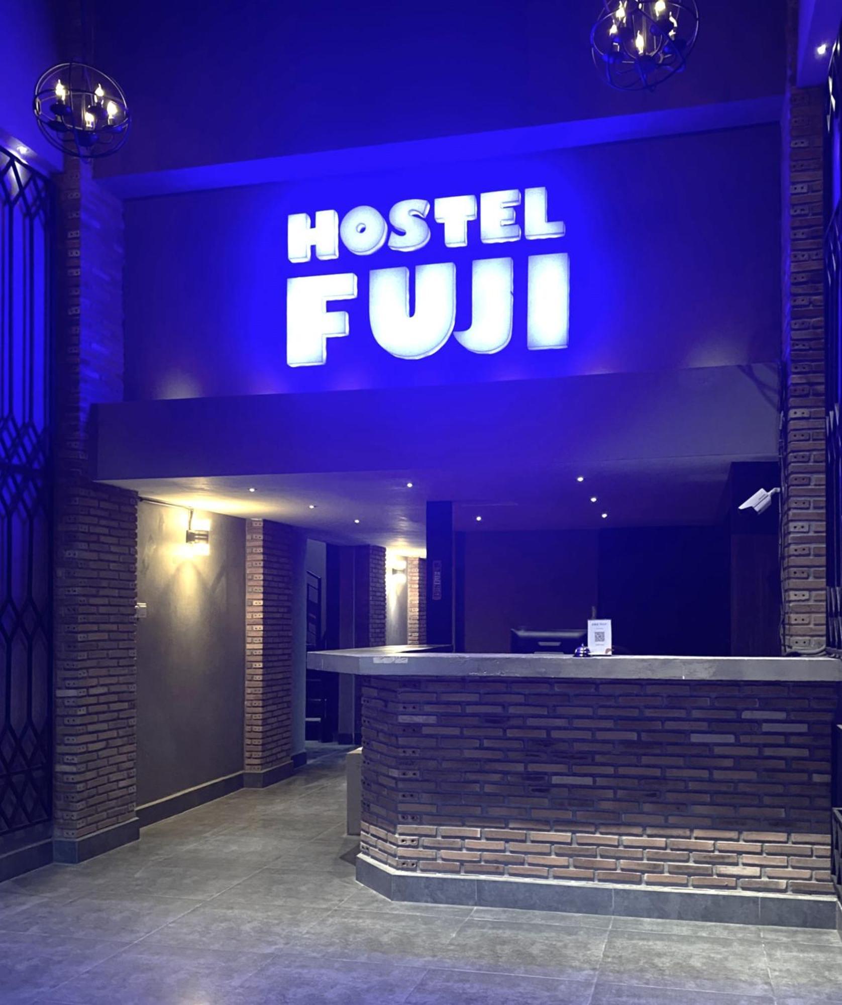 Hostel Fuji Phnompen Kültér fotó