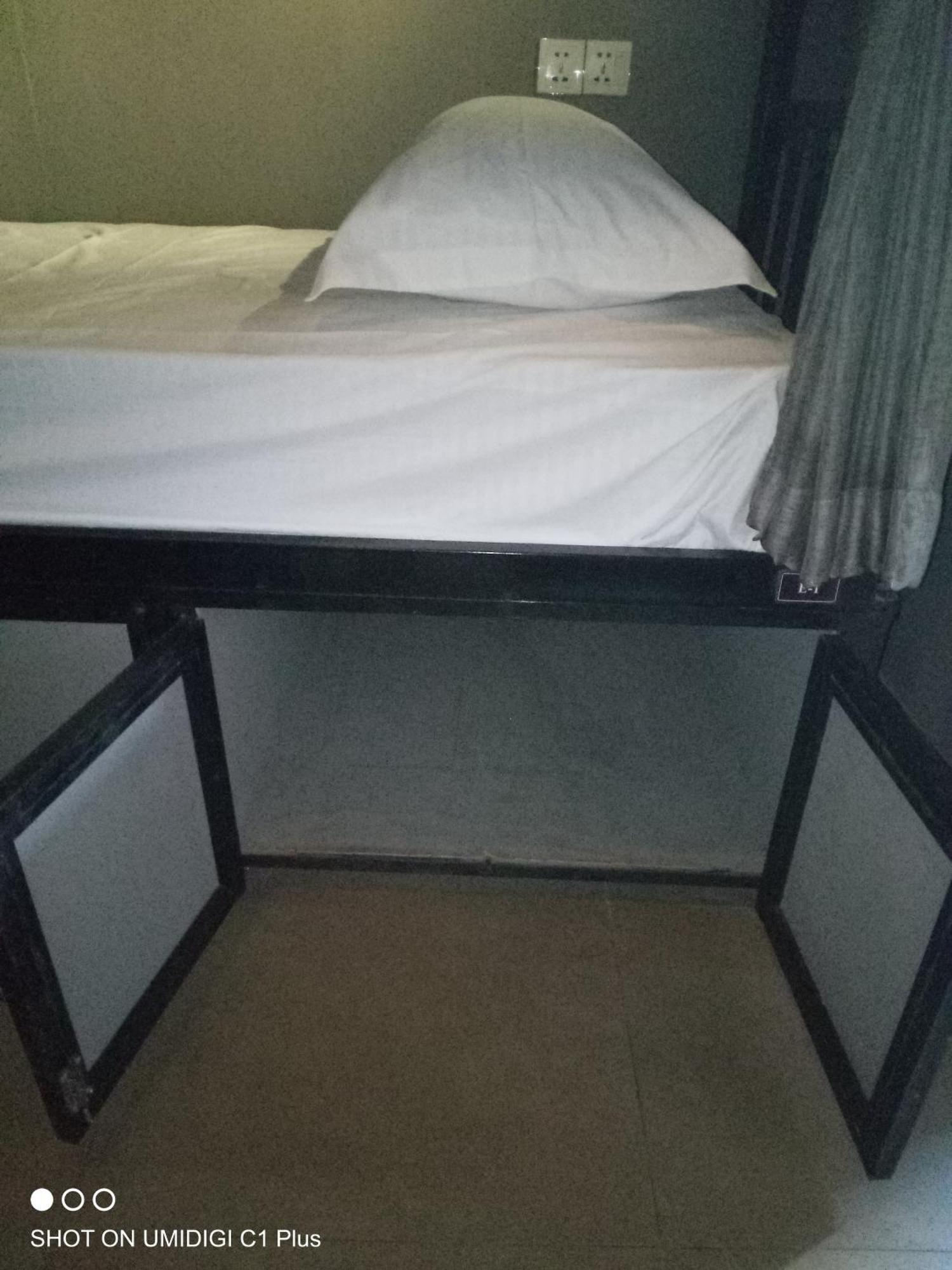 Hostel Fuji Phnompen Kültér fotó